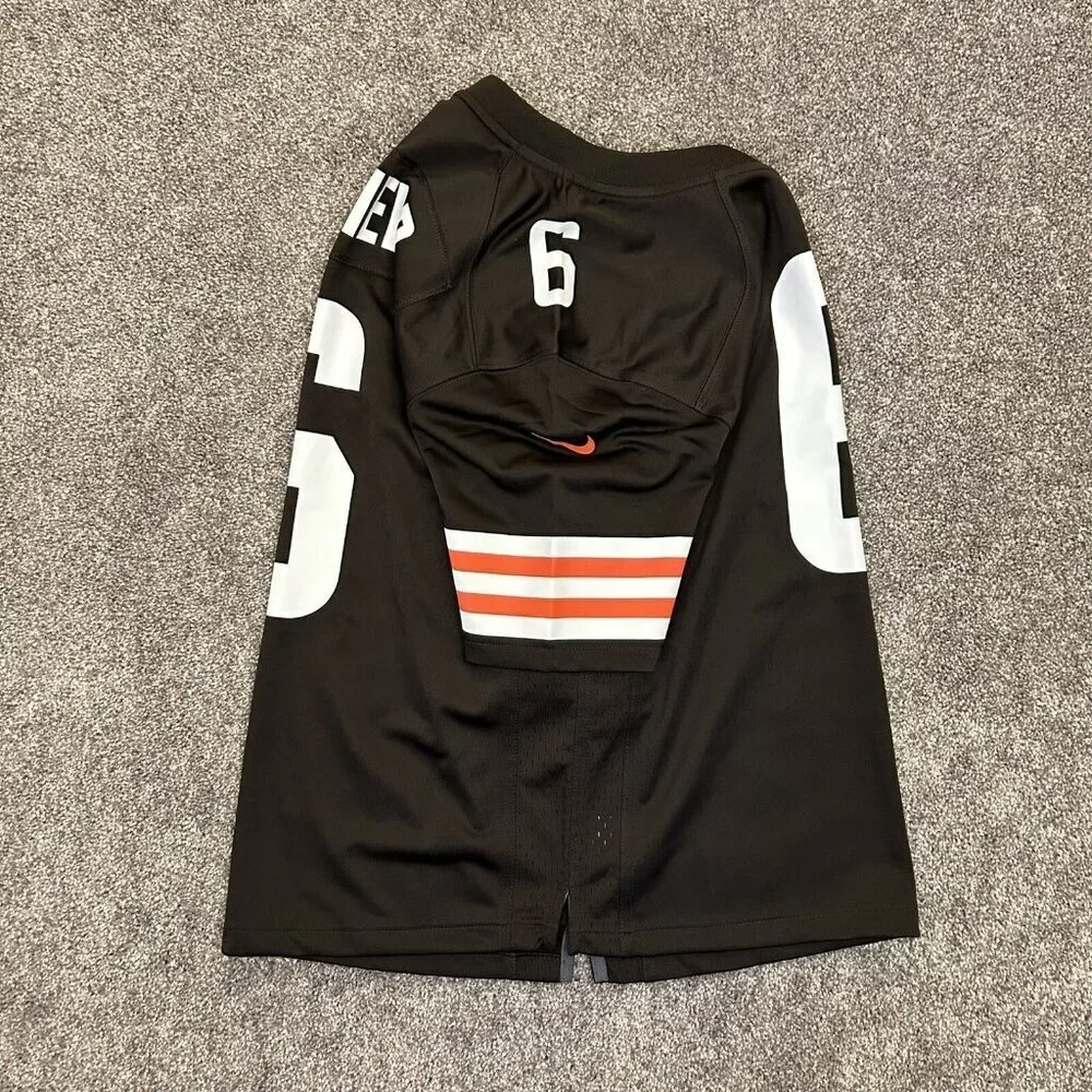 NWT $85 Nike Cleveland Browns NFL Baker Mayfield #6 Football Jersey Youth Size L